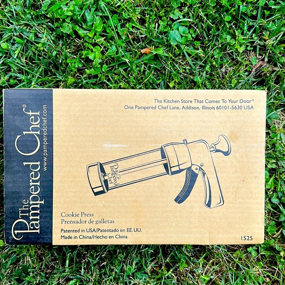 The Pampered Chef Cookie Press - Picture 2 of 8